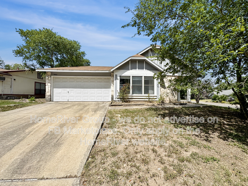 San Antonio House: 8403 Ridge Stone St