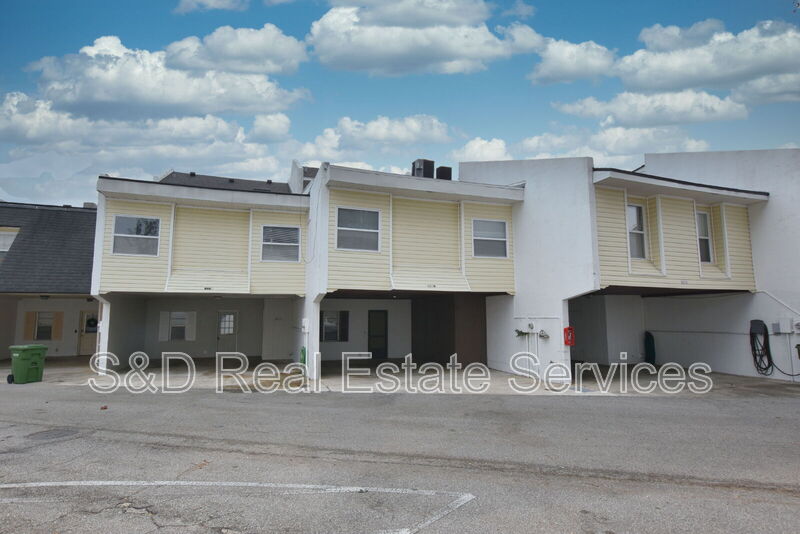 Winter Haven Condo: 2227 9th St. SE