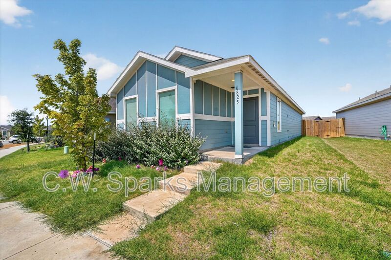 Princeton House: 6825 Sunbeam Circle