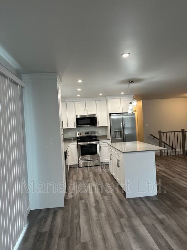 Prince George House: Monterey 203