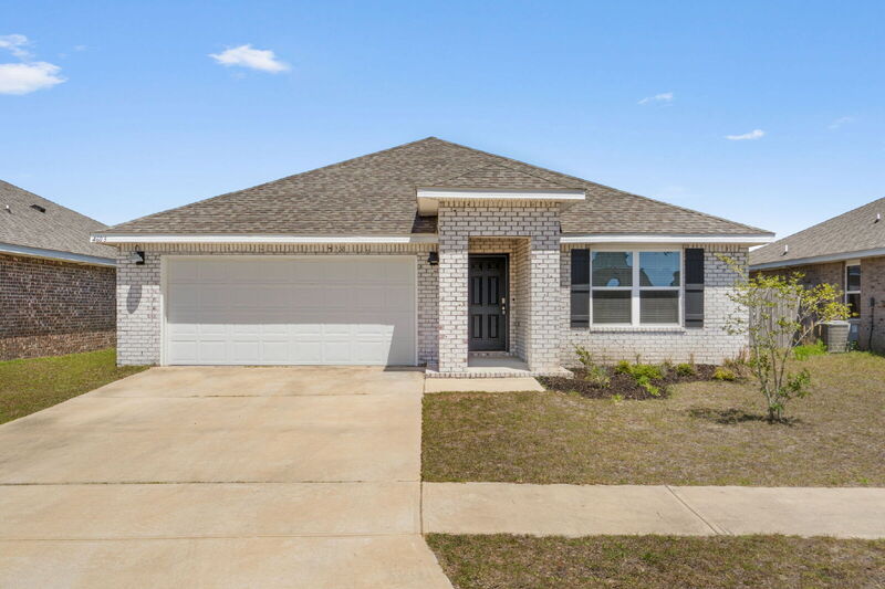 Crestview House: 4603 Honor Guard Way