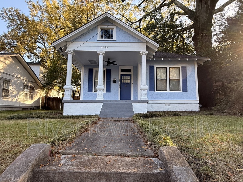 Memphis House: 2023 Higbee Ave