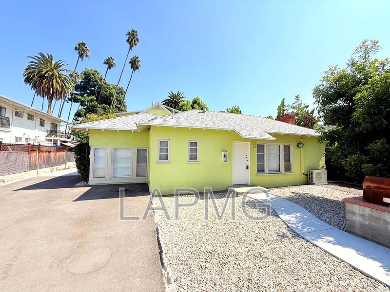 Pasadena House: 607-611 N. El Molino Avenue