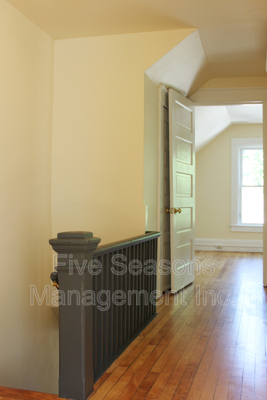 Burlington Condo: 202 Pine Street