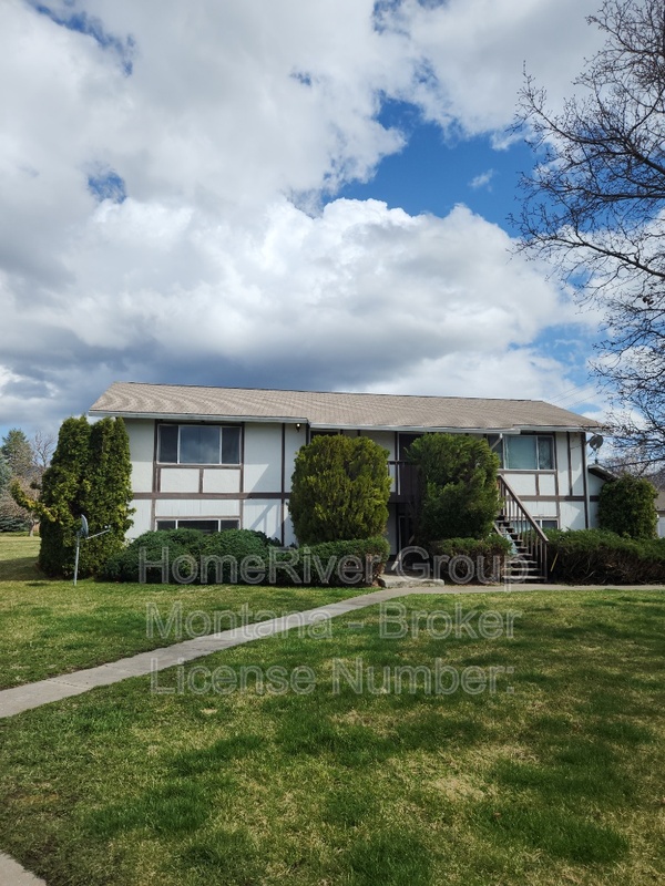 Missoula House: 2131 S 4th St W