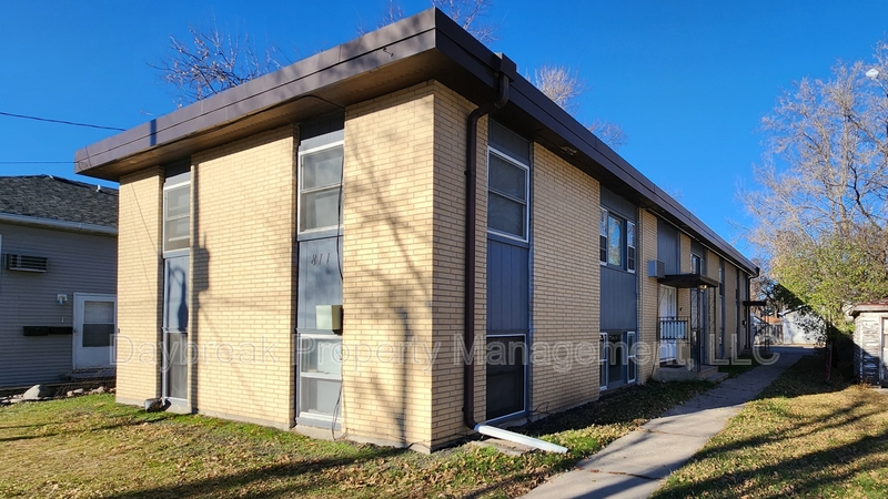 Fargo Condo: 811 7th Avenue North - 3