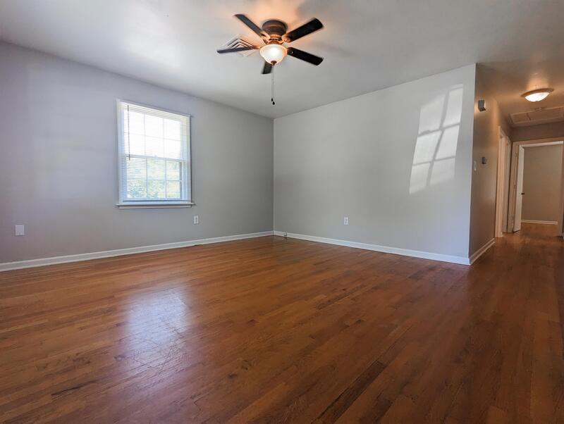 Lynchburg Condo: 400 Riverside Drive, Unit 1