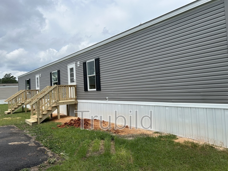 Sumter House: 319B Picardy Drive