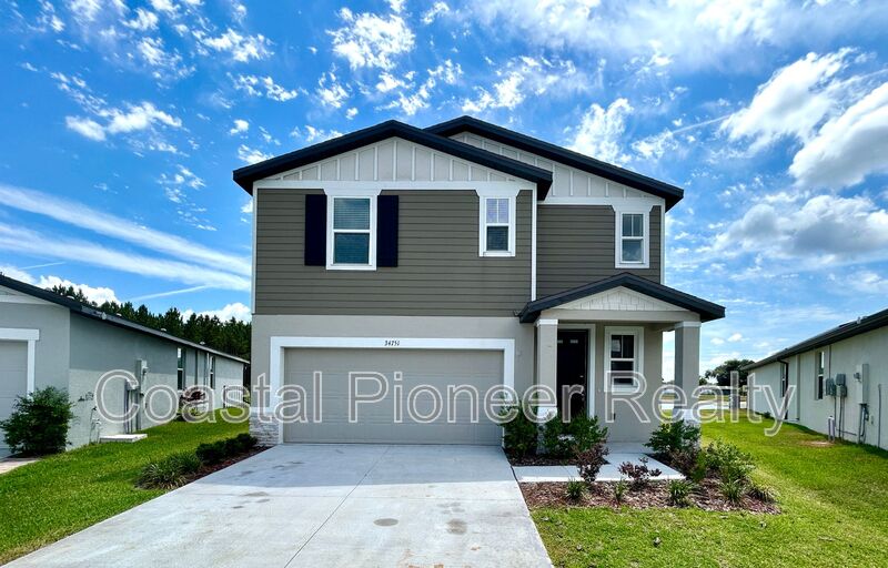 Zephyrhills House: 34751 Telluride Ln