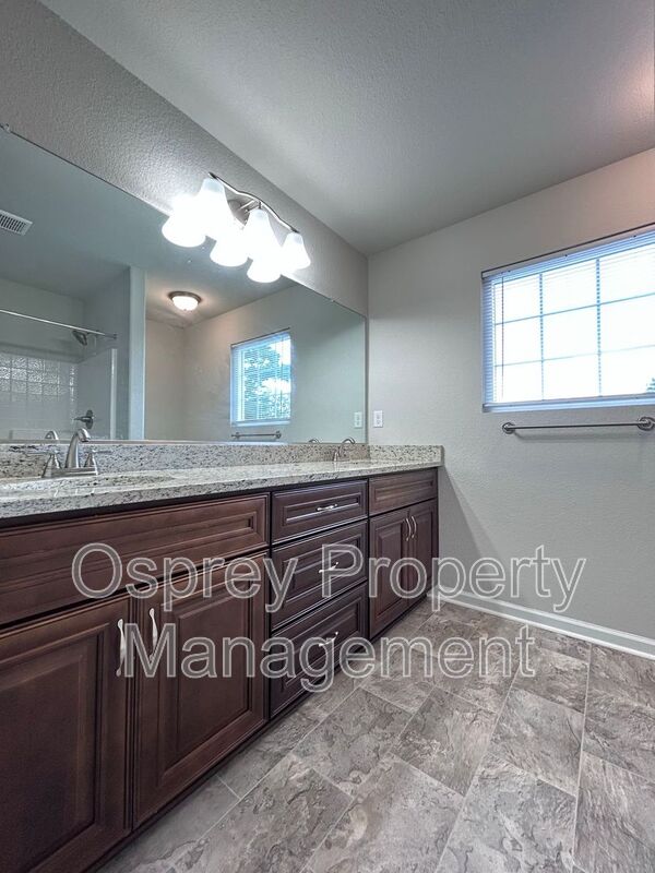 Beautiful New Construction Home in Central Norfolk! "ASK ABOUT OUR ZERO DEPOSIT" - Photo 3