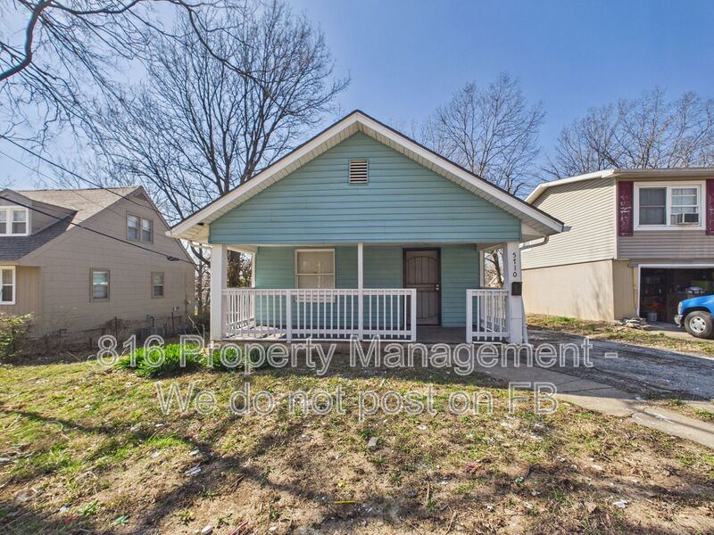 Kansas City House: 5710 Askew Ave