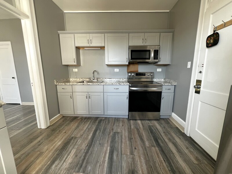 Poughkeepsie Condo: 2 Raymond Avenue