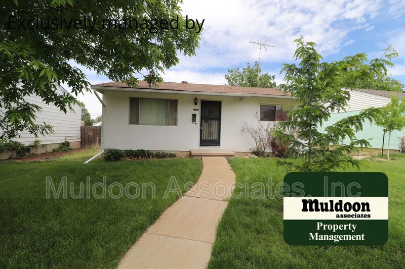 Pueblo House: 2723 Cheyenne Ave