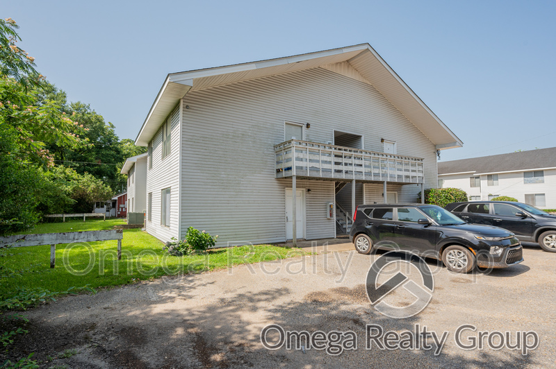 Northport Condo: 2901 18th Ave