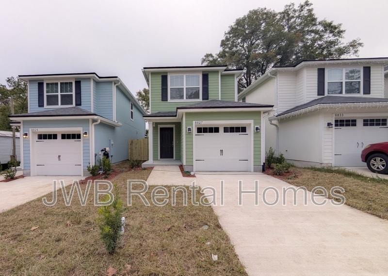 Jacksonville House: 8827 Free Ave