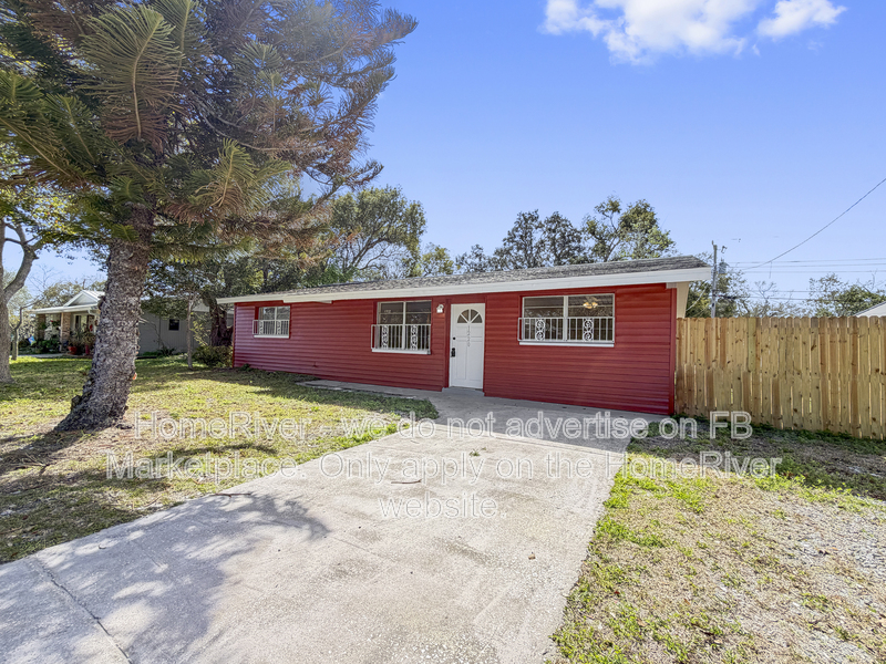 Ormond Beach House: 1220 Biltmore Dr