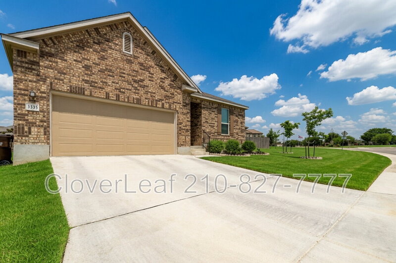 Converse House: 3335 Windfield Path