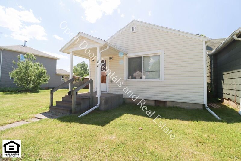 Garrett House: 414 N Cowen St