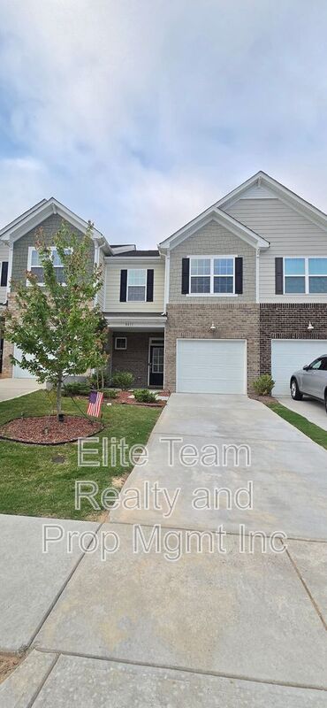Fort Mill Townhome: 8011 Scarlet Maple Lane