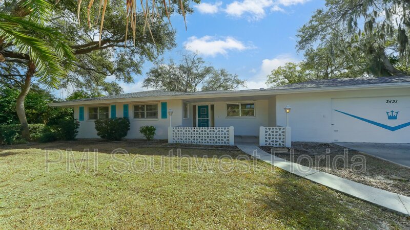 Sarasota House: 3431 Mineola Dr