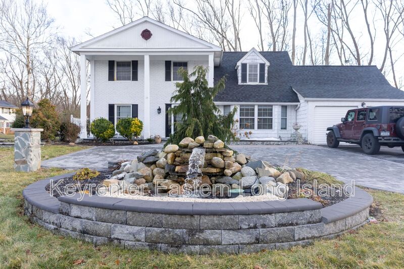 Coram House: 30 Dumond Palace