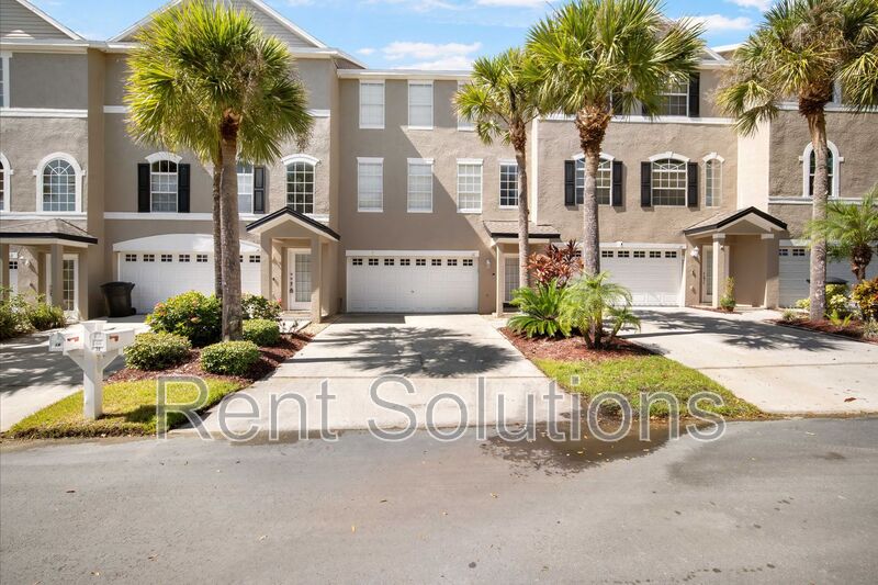 Clearwater House: 16 Seagrape Cir