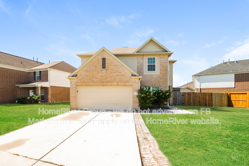 Baytown House: 8231 Rosemary Dr
