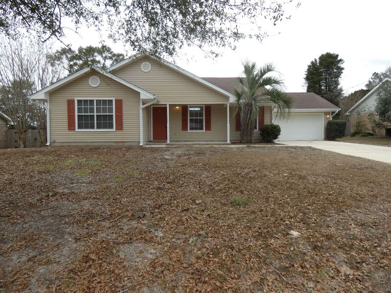 Milton House: 6592 Starboard Dr