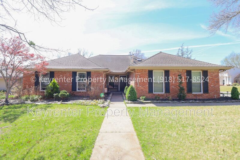Tulsa House: 3702 E 85th Pl S