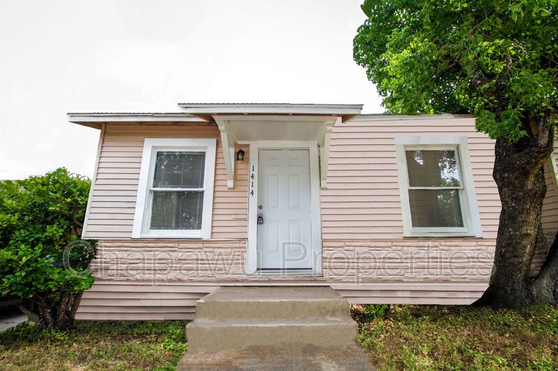San Antonio House: 1414 Gorman