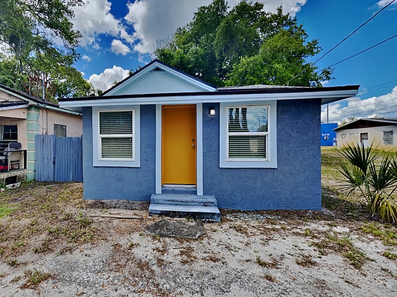 Sanford House: 1304 Williams Ave