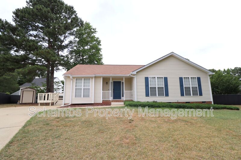Holly Springs House: 504 Noonday Ct