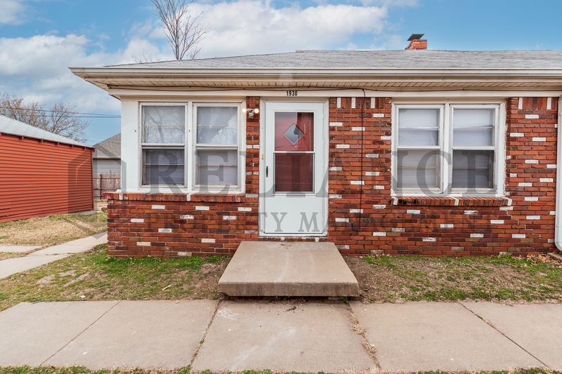 Wichita Condo: 1930 South Saint Clair Avenue