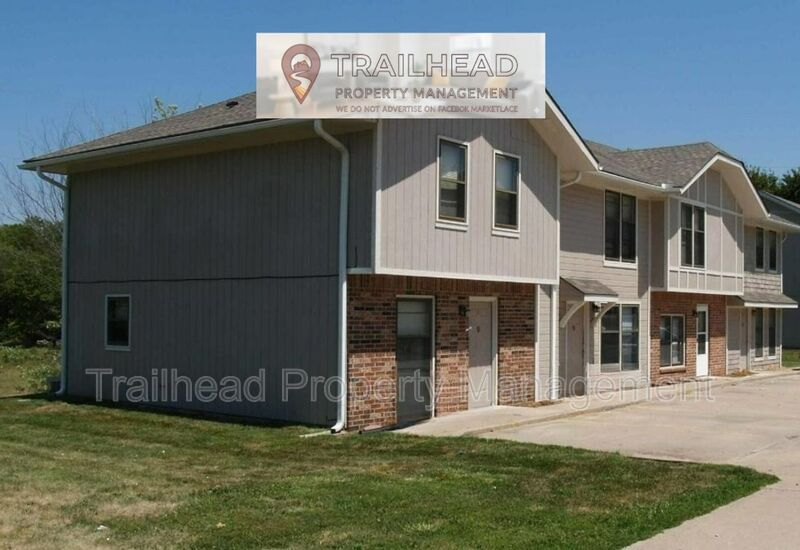 Ferrelview Townhome: 219 N Garrison Ave