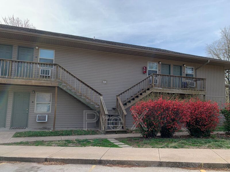 Joplin House: 928 N Goetz Blvd