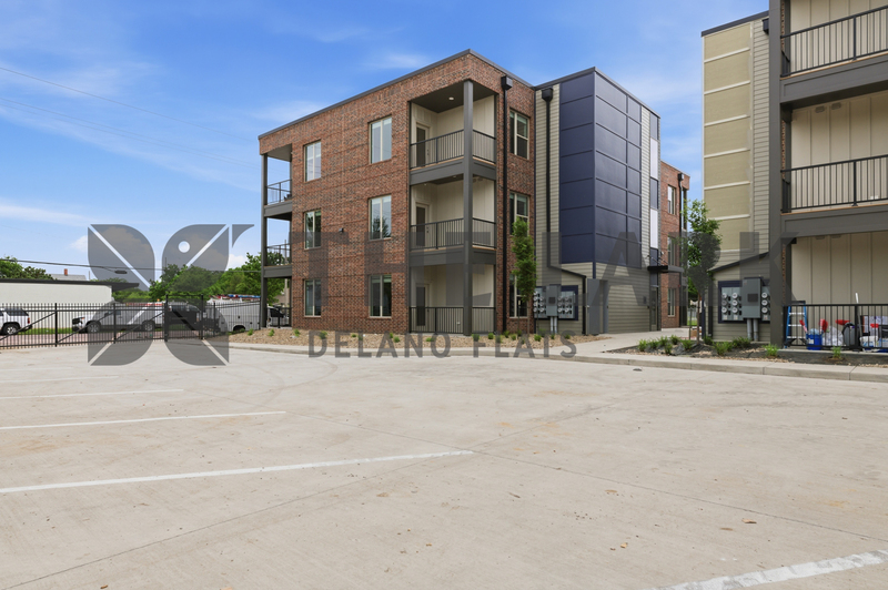 Wichita Condo: 721 West Maple Street Bldg 1000 Apt 312 - 1