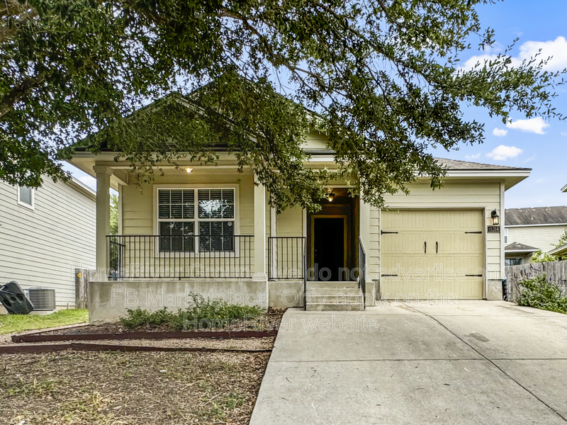 San Antonio House: 11314 Estufa Cyn