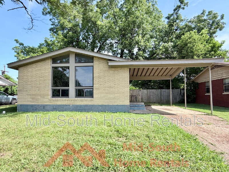 Memphis House: 2298 Dells Ave