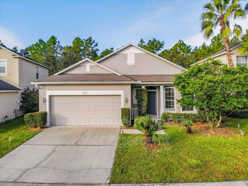 Orlando House: 4926 Native Dancer Lane