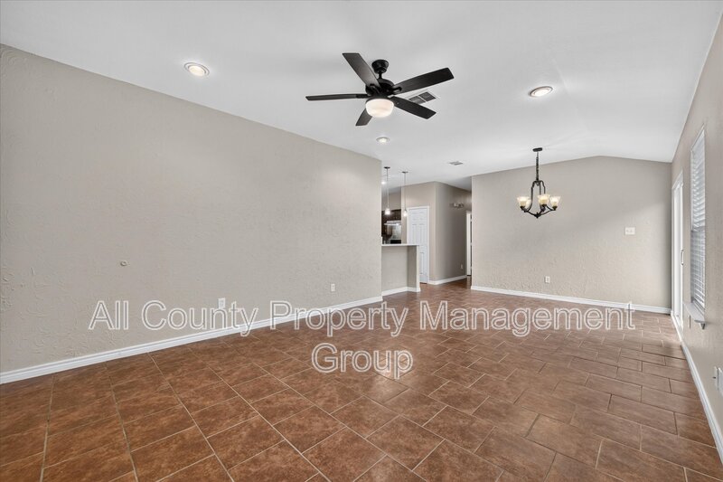 Main Rental Photo 5
