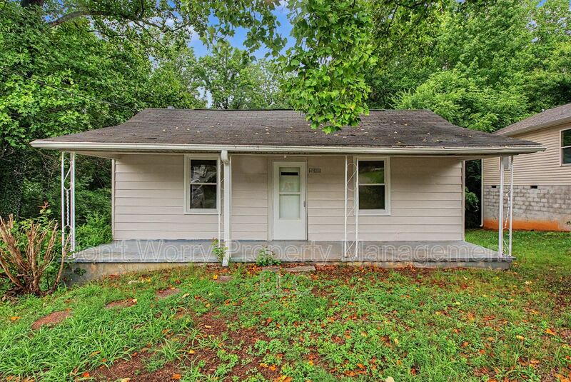 Winston Salem House: 4106 Lexwin Avenue