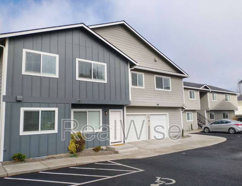 Phoenix Condo: 228 Cheryl Ln