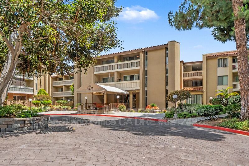 San Diego House: 1775 Diamond St