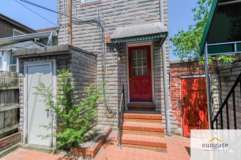 Baltimore Condo: 500 S Collington Ave