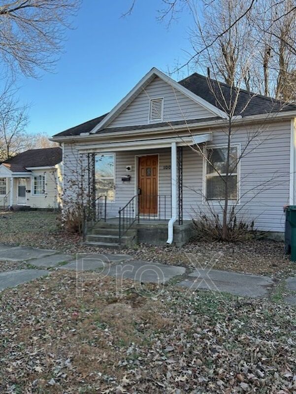 Pittsburg House: 1004 E. 10th