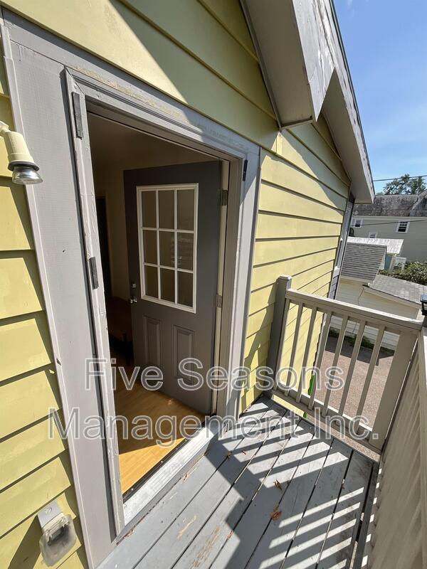 Burlington Condo: 133 Elmwood Avenue - 4