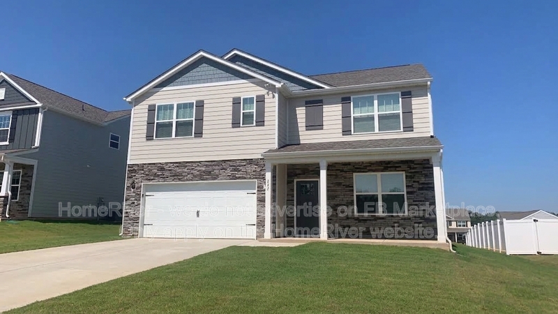 Kings Mountain House: 242 Colton Ct