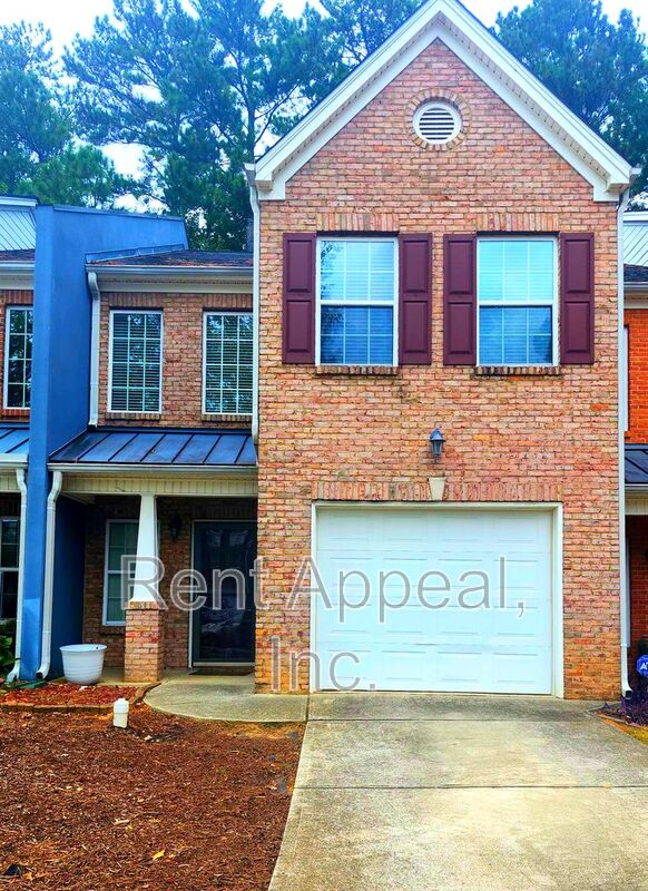 Lawrenceville House: 3232 Glenloch Pl