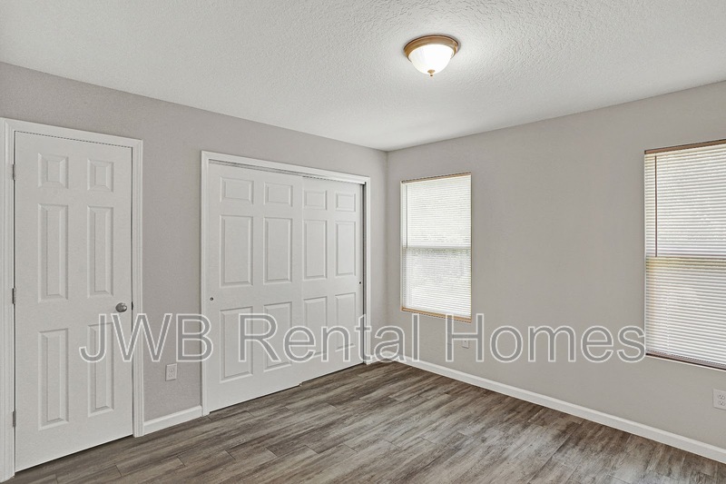 Jacksonville House: 1419 McConihe St