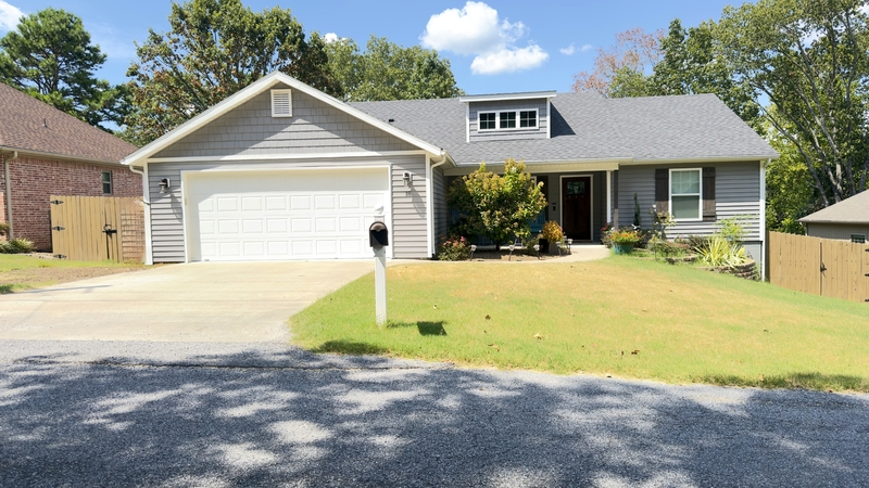 Bella Vista House: 18 Primrose Lane